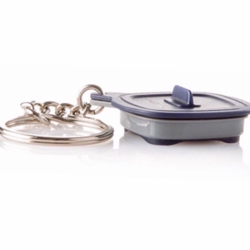 Tupperware MicroPro Grill Collectible Keychain